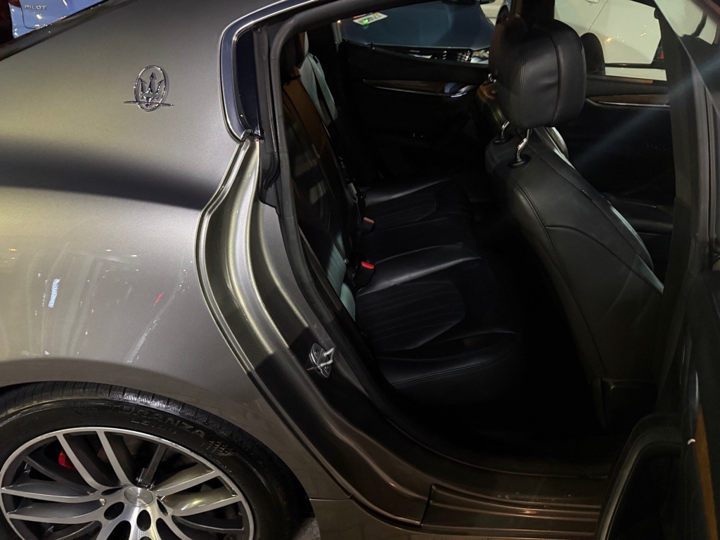 2019 Maserati Ghibli Image 24