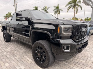 Image for 2015 GMC Sierra 2500 DENALI ID: 7068481