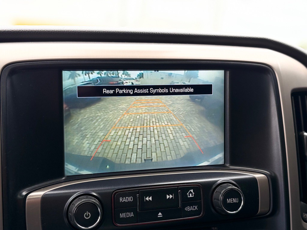 2015 GMC Sierra Image 14