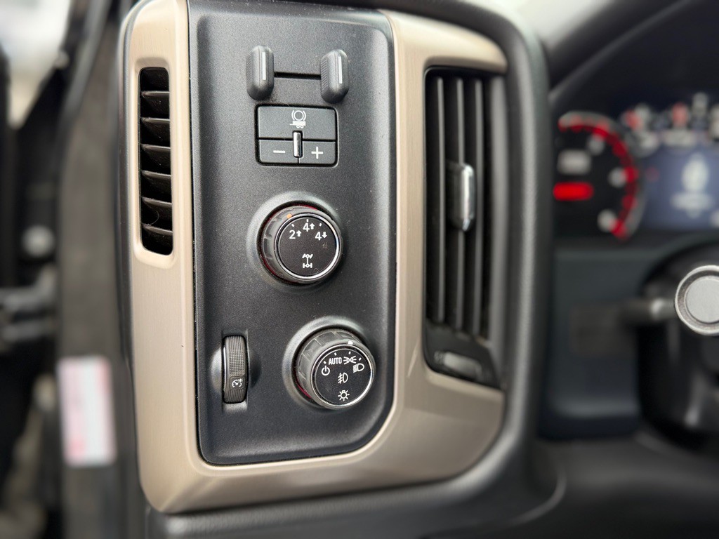 2015 GMC Sierra Image 15