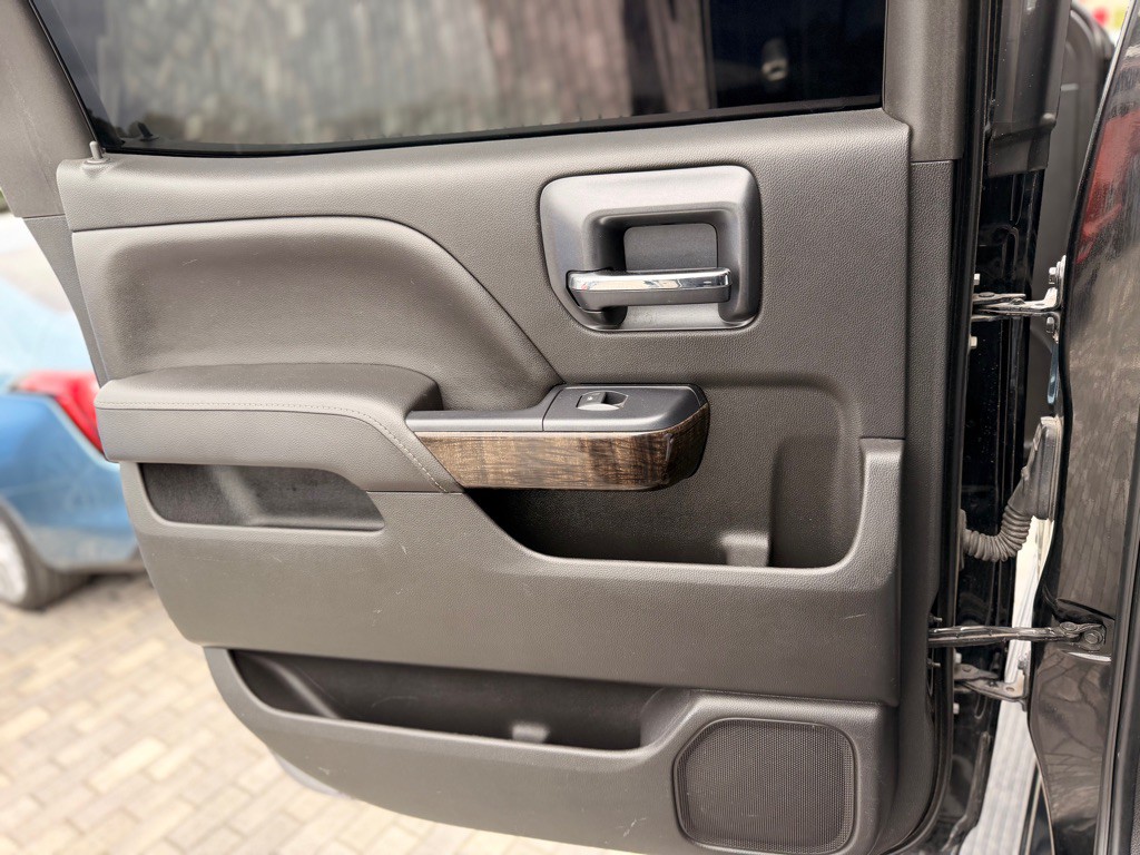 2015 GMC Sierra Image 19