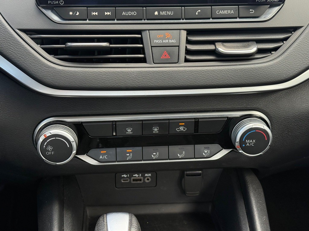 2020 Nissan Altima Image 23