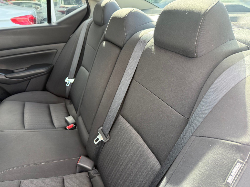 2020 Nissan Altima Image 29