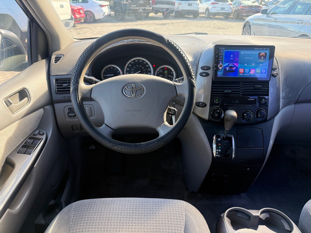 2006 Toyota Sienna Image 11