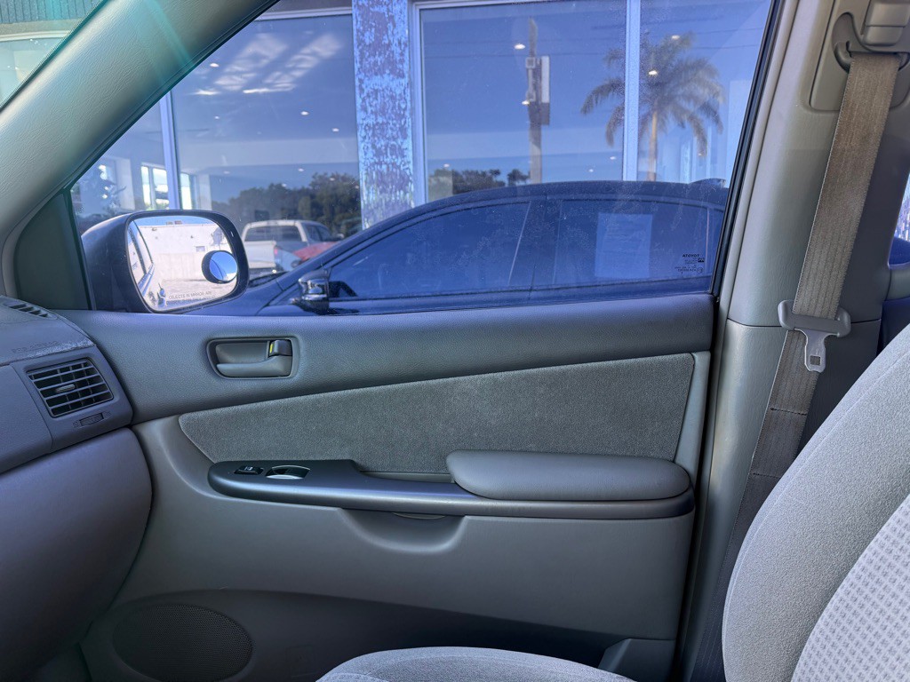 2006 Toyota Sienna Image 18