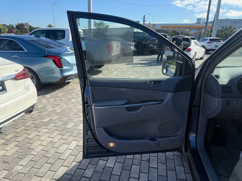 2006 Toyota Sienna Image 24