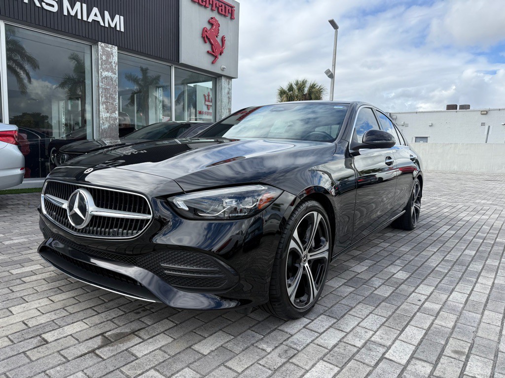 2022 Mercedes-Benz C-Class Image 3