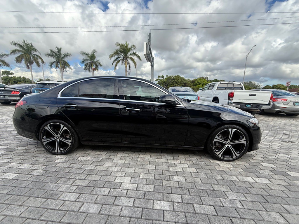 2022 Mercedes-Benz C-Class Image 8