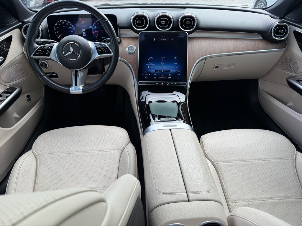 2022 Mercedes-Benz C-Class Image 9