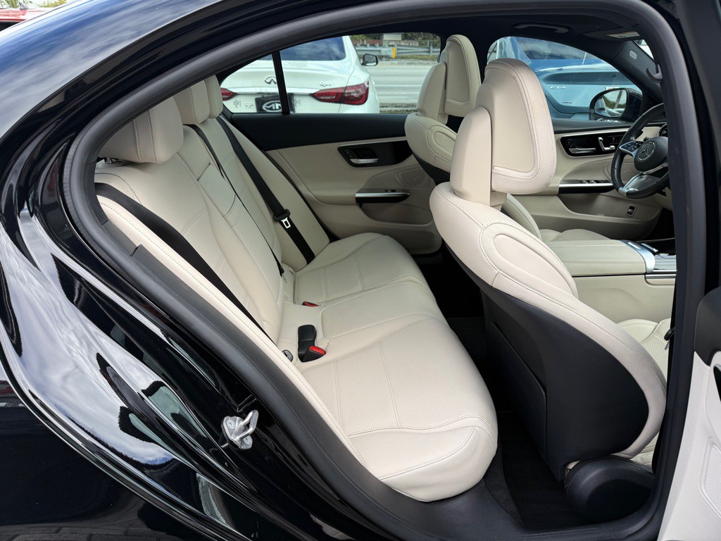 2022 Mercedes-Benz C-Class Image 29