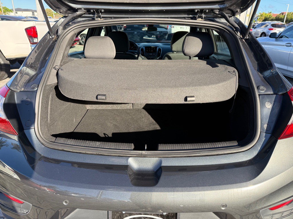 2019 Chevrolet Cruze Image 8