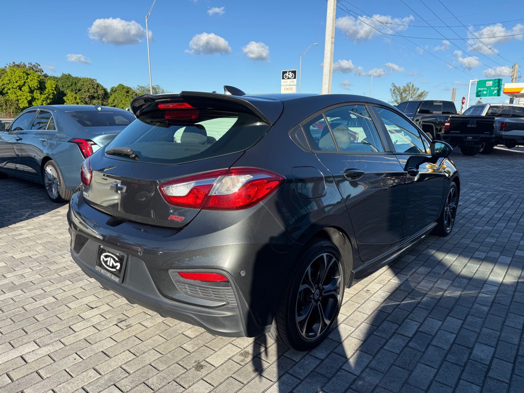 2019 Chevrolet Cruze Image 10