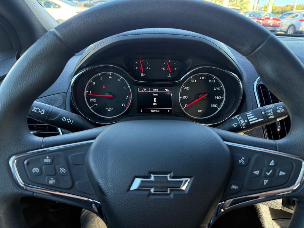 2019 Chevrolet Cruze Image 18