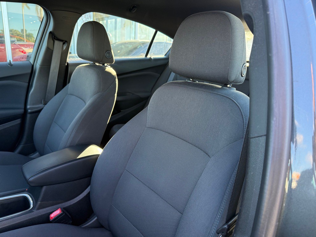 2019 Chevrolet Cruze Image 33