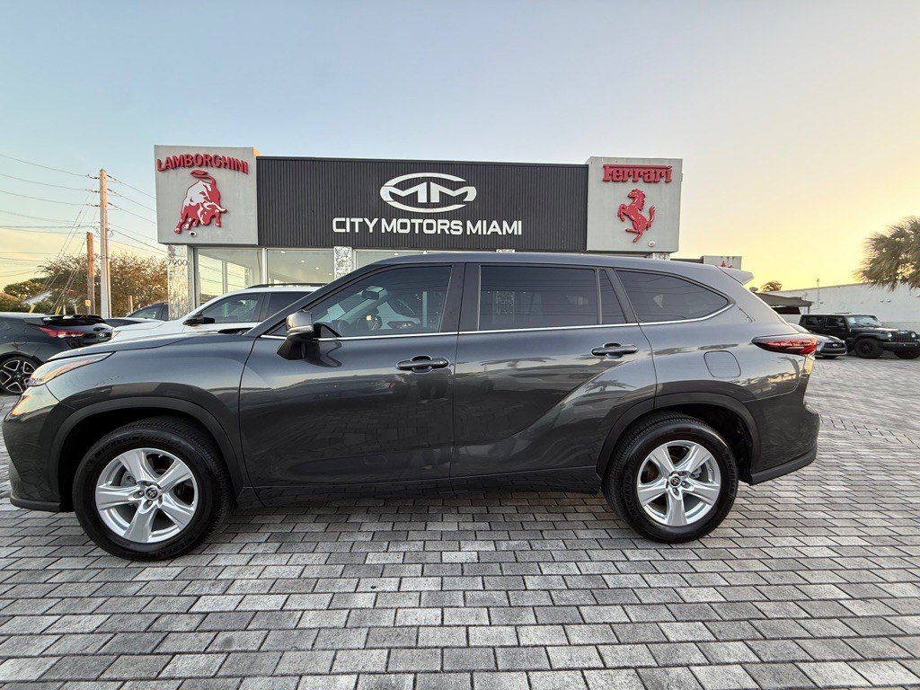 2024 Toyota Highlander Image 4