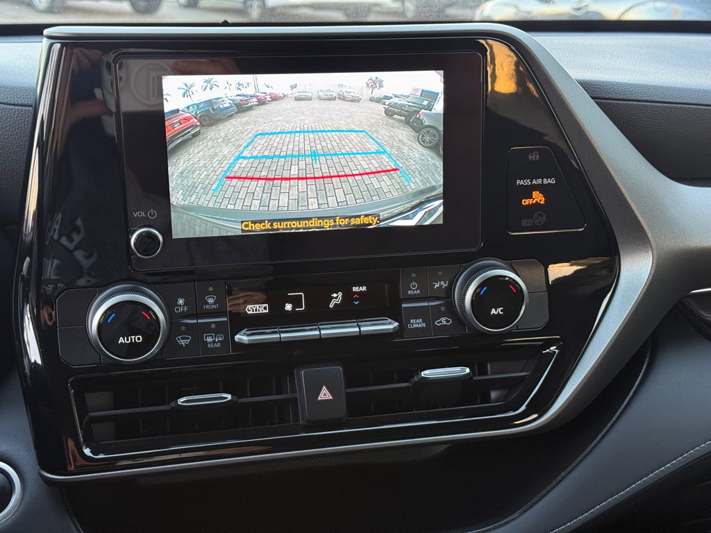 2024 Toyota Highlander Image 20
