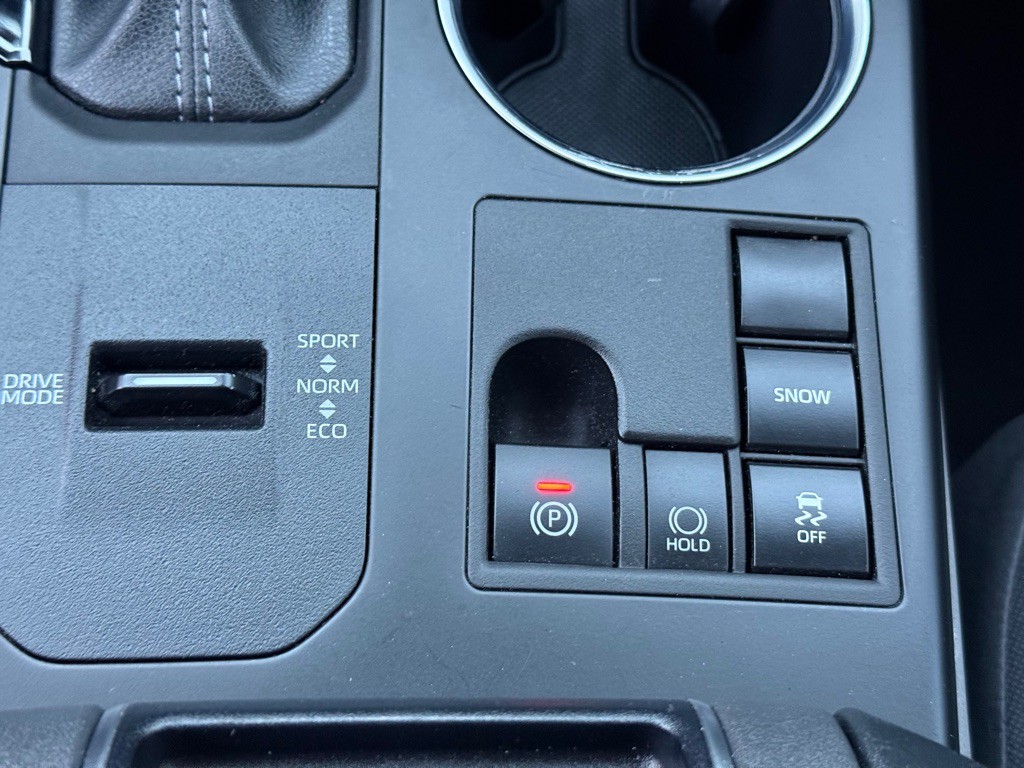 2024 Toyota Highlander Image 25