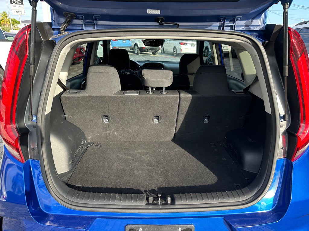 2021 Kia Soul Image 7