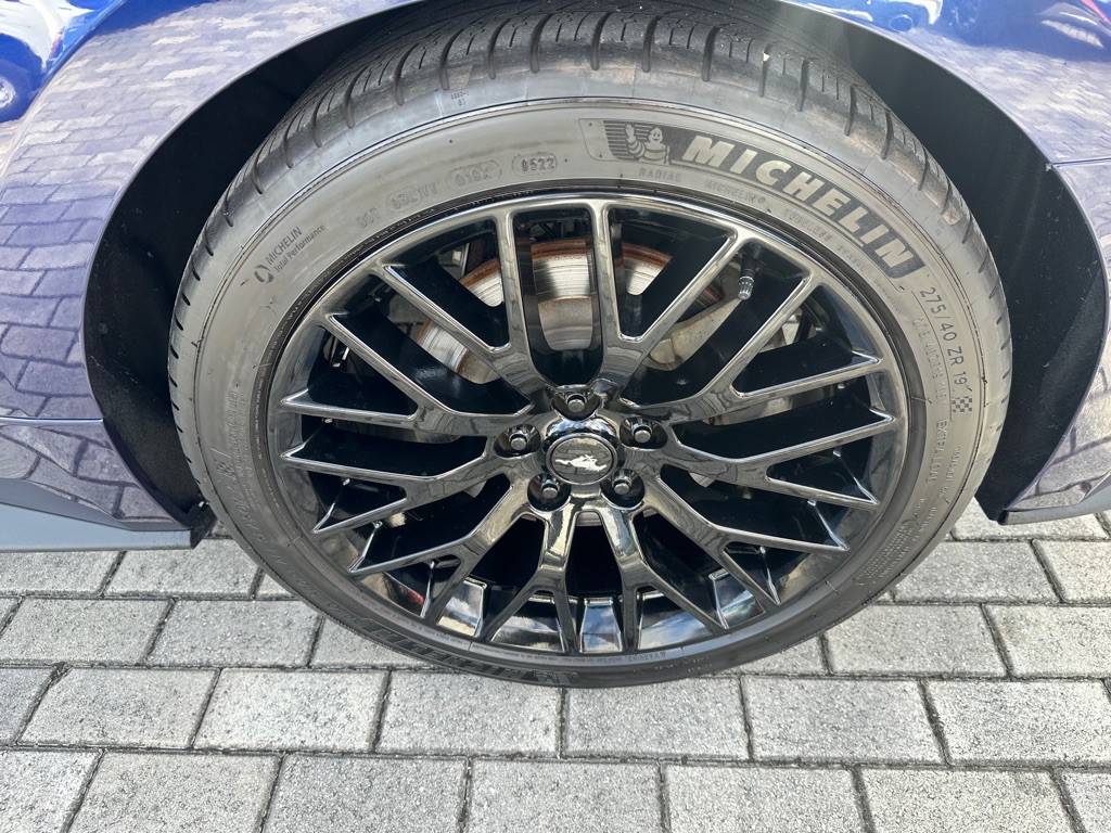 2018 Ford Mustang Image 22