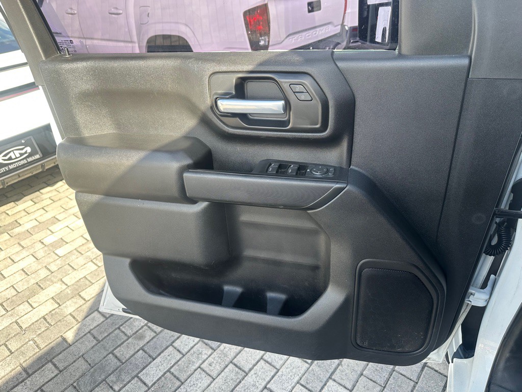 2021 Chevrolet Silverado 1500 Image 13