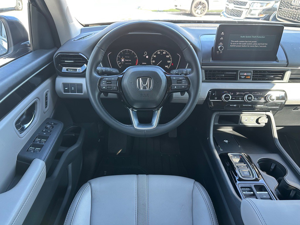2023 Honda Pilot Image 15