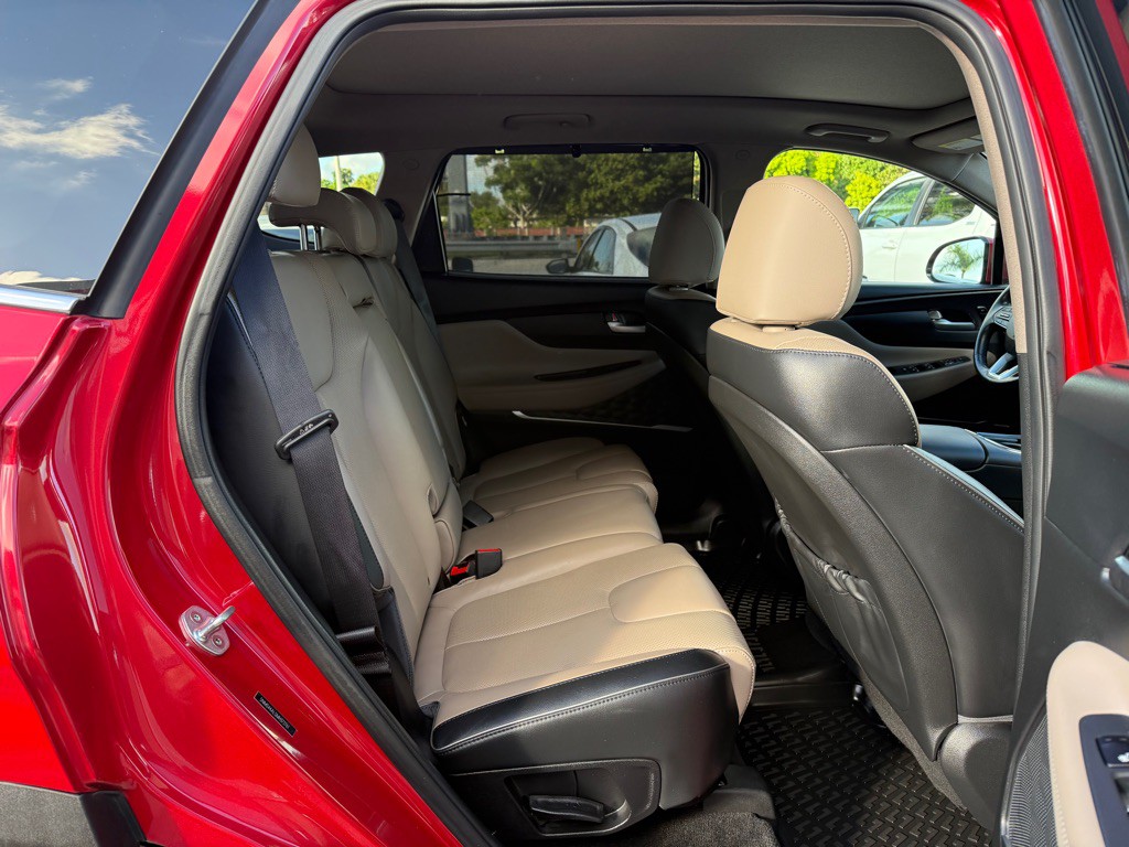 2021 Hyundai Santa Fe Image 31