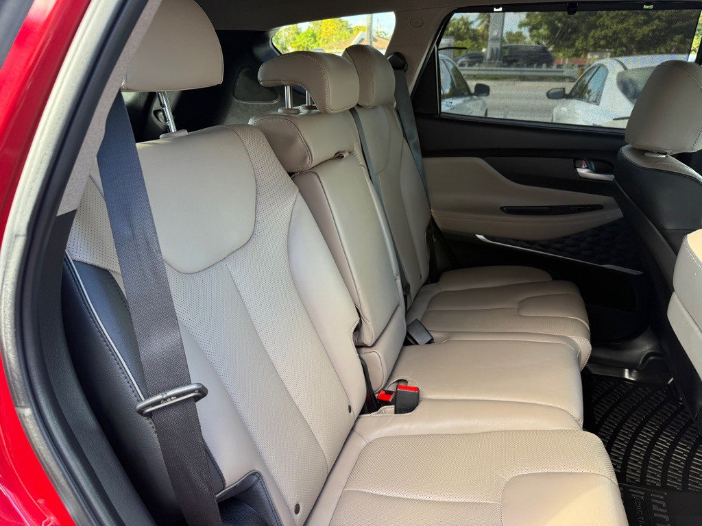 2021 Hyundai Santa Fe Image 32