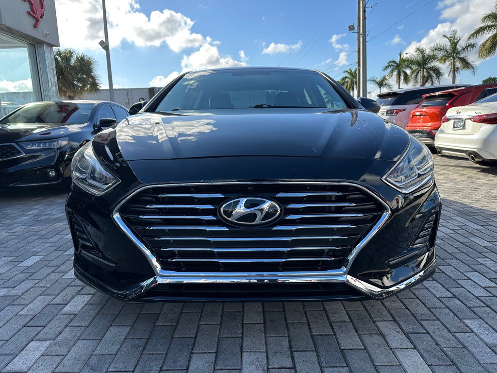 2019 Hyundai Sonata Image 2