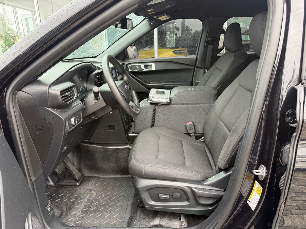 2020 Ford Explorer Image 25