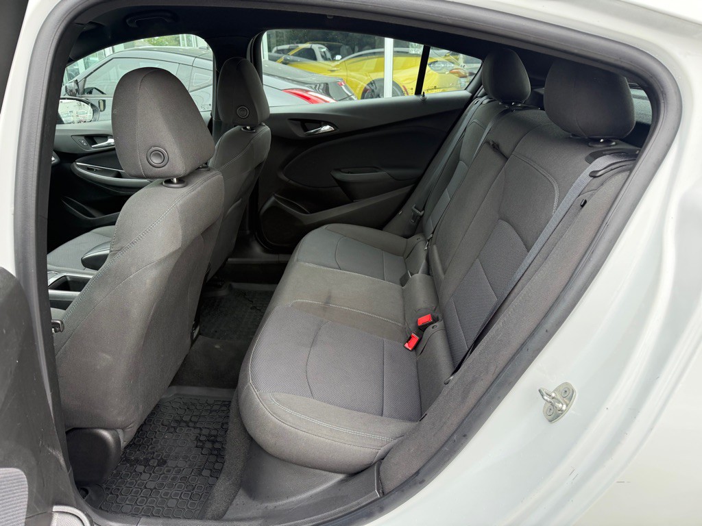 2018 Chevrolet Cruze Image 26