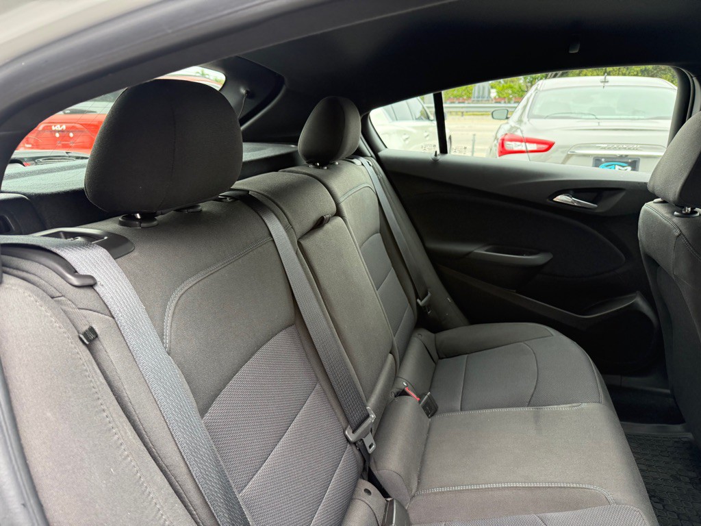 2018 Chevrolet Cruze Image 29