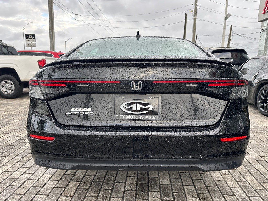 2023 Honda Accord Image 6