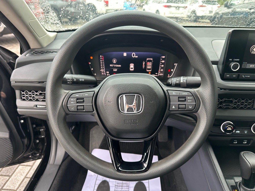 2023 Honda Accord Image 11