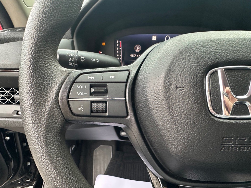 2023 Honda Accord Image 12