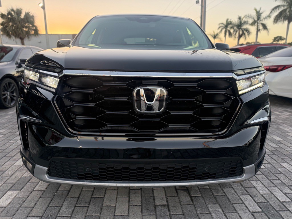 2025 Honda Pilot Image 3