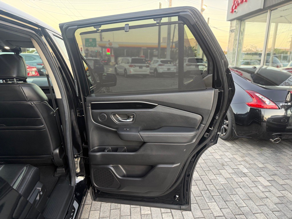 2025 Honda Pilot Image 40