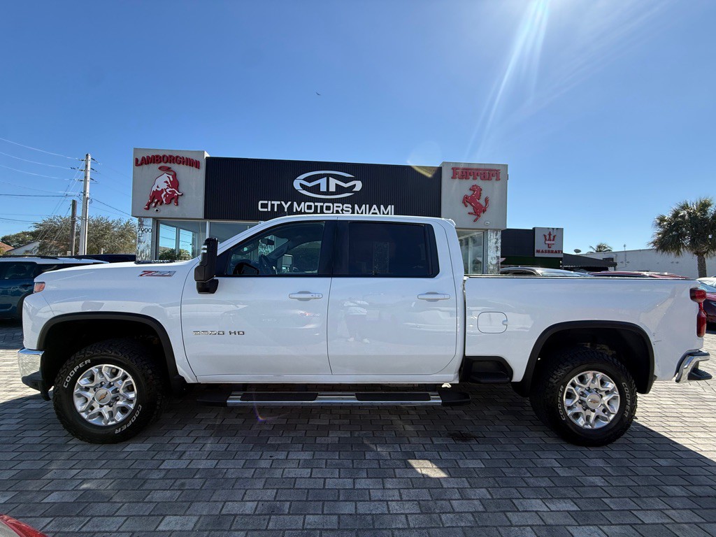 2023 Chevrolet Silverado 1500 Image 4