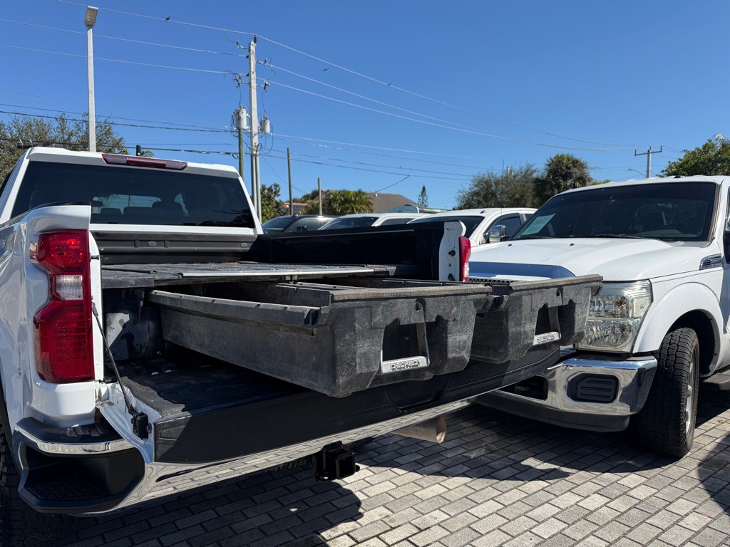 2023 Chevrolet Silverado 1500 Image 9