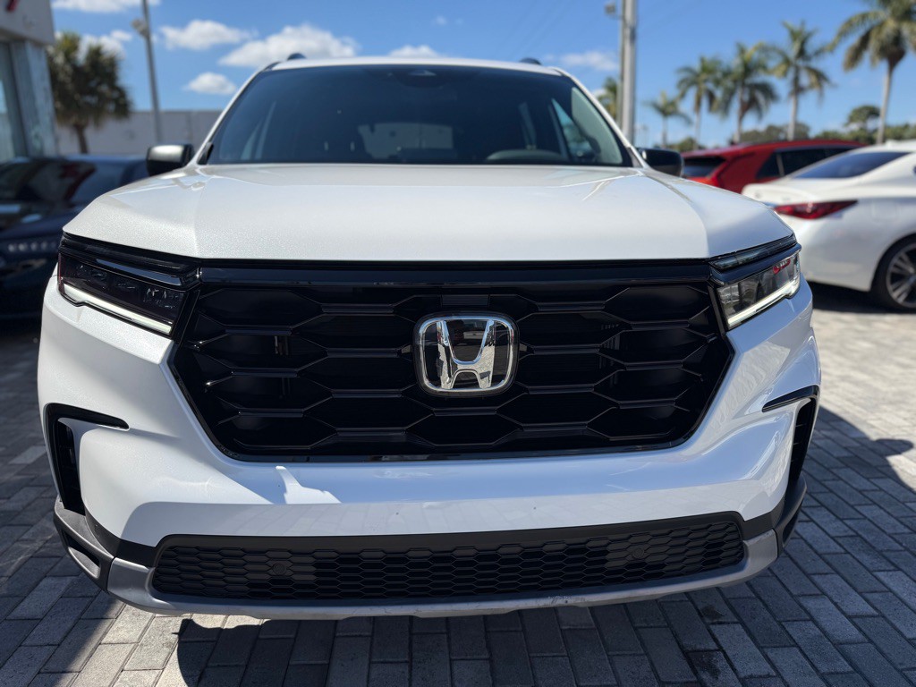 2025 Honda Pilot Image 2