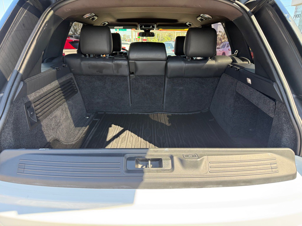 2016 Land Rover Range Rover Image 8
