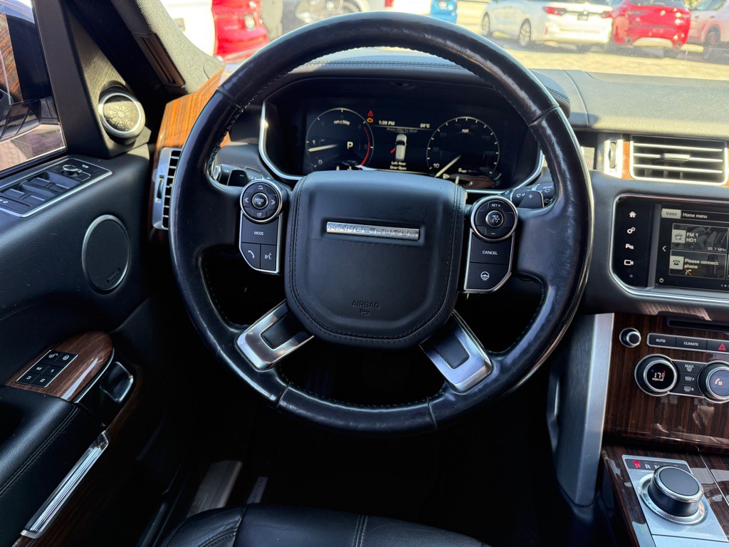 2016 Land Rover Range Rover Image 13