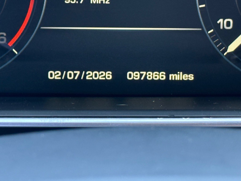 2016 Land Rover Range Rover Image 17