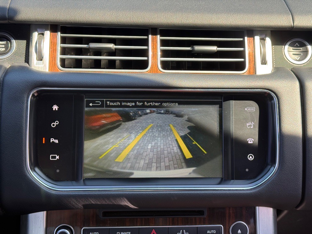 2016 Land Rover Range Rover Image 19
