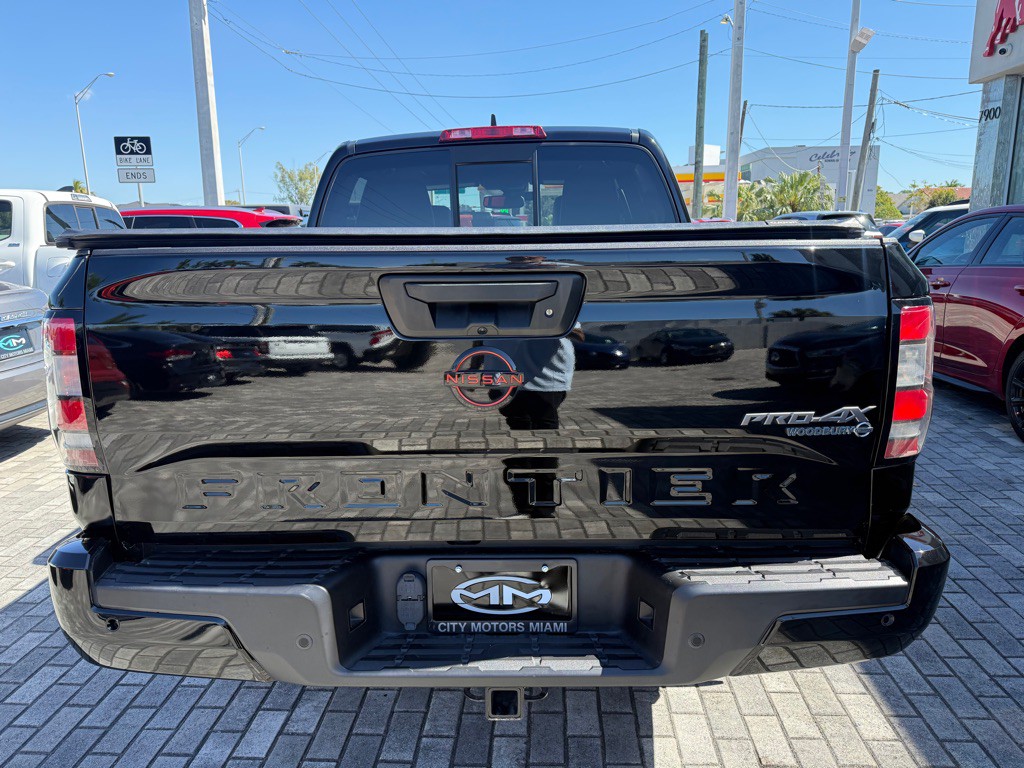 2022 Nissan Frontier Image 6