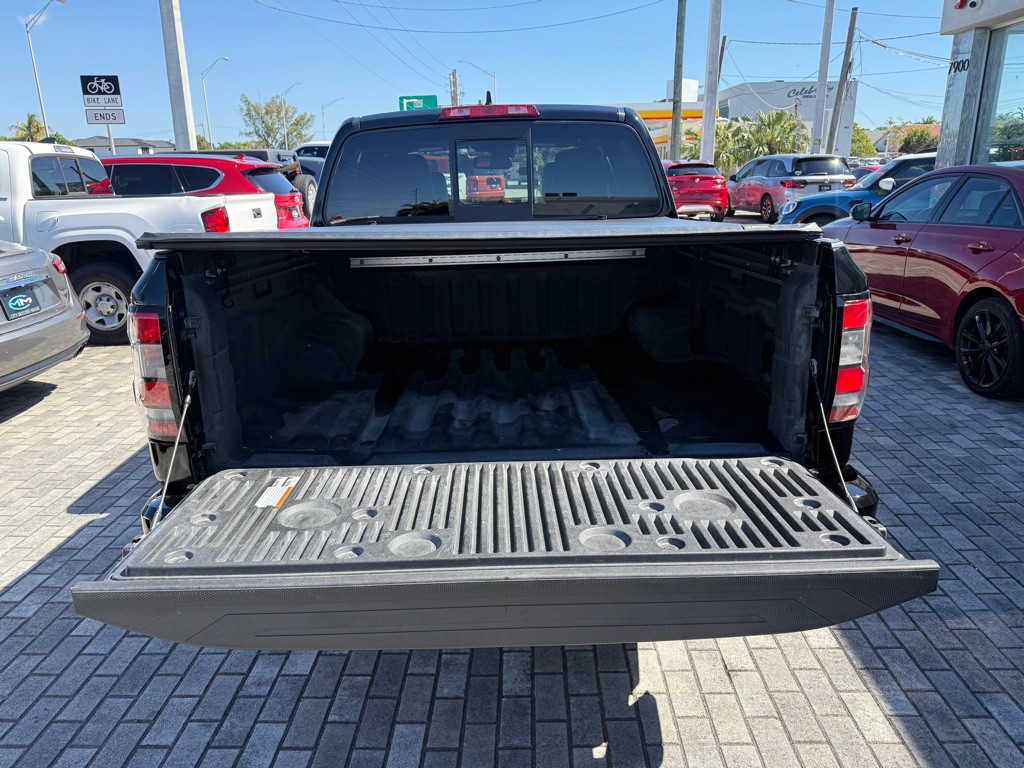 2022 Nissan Frontier Image 7