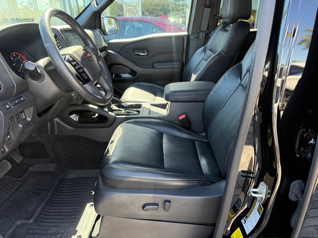 2022 Nissan Frontier Image 27