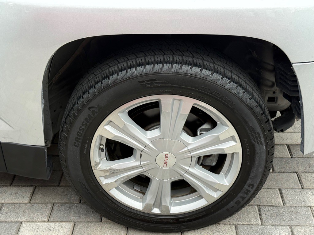 2015 GMC Terrain Image 35