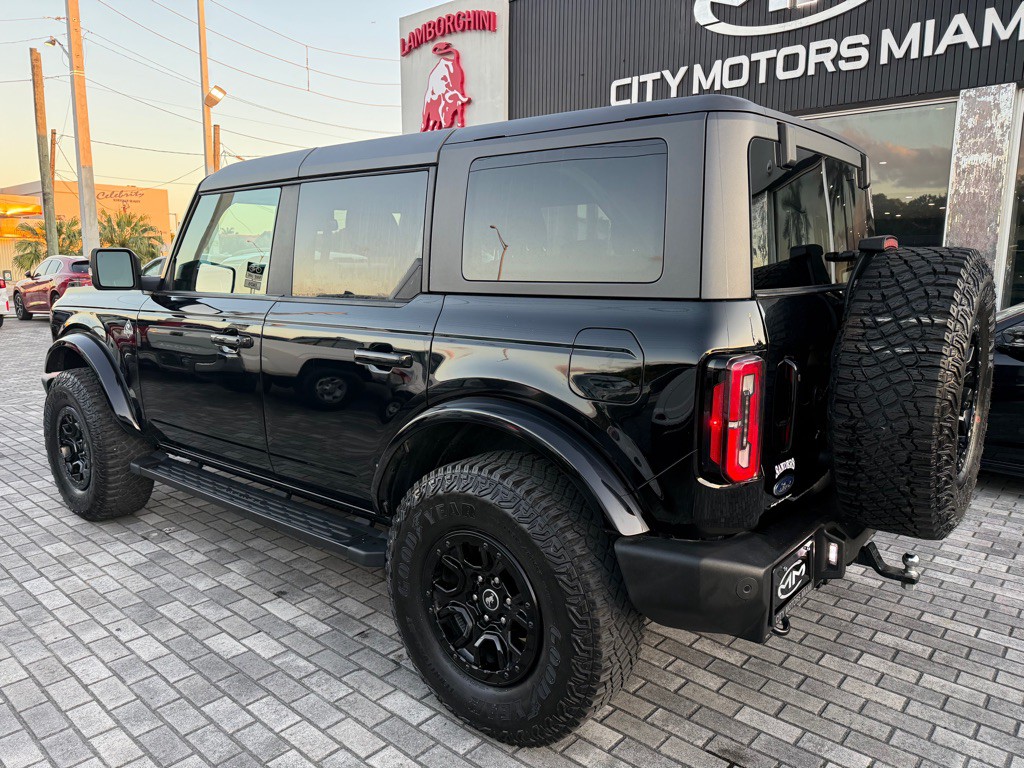 2022 Ford Bronco Image 5