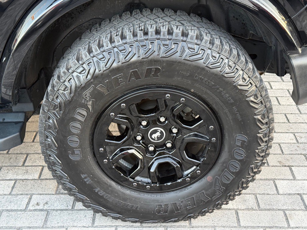 2022 Ford Bronco Image 42