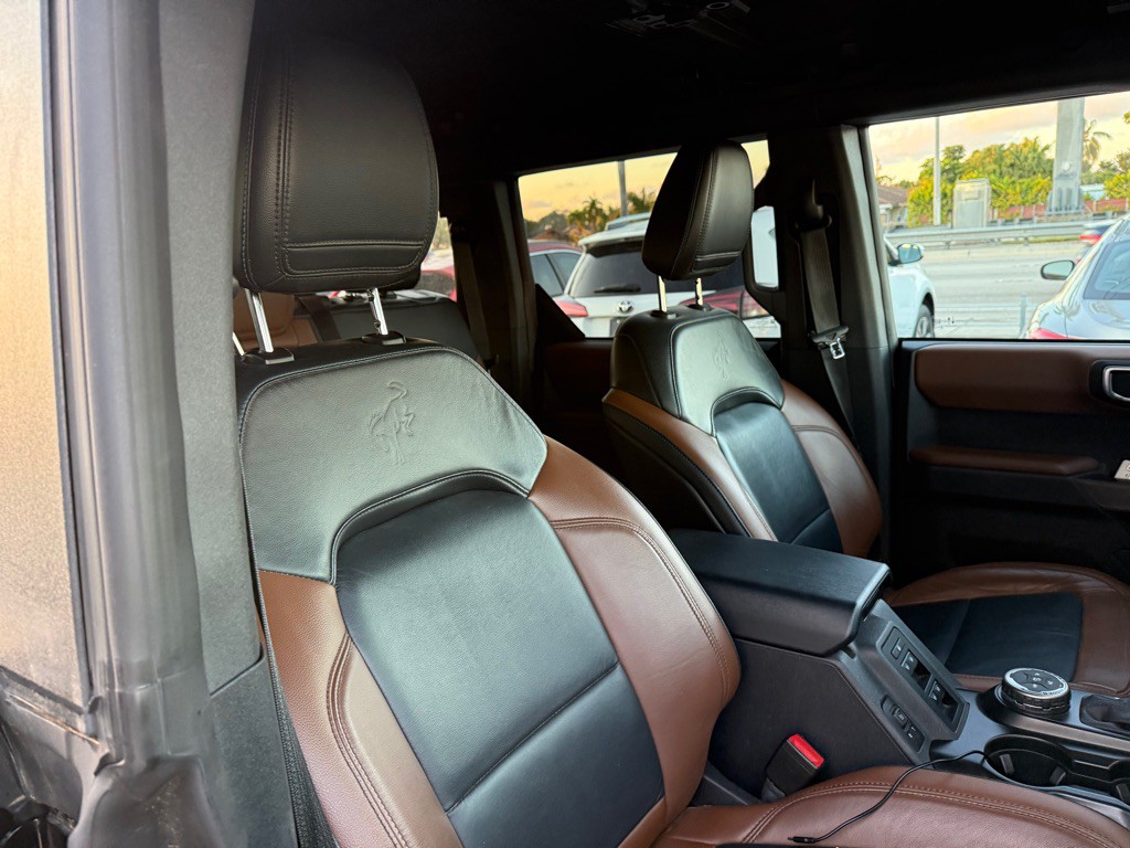 2022 Ford Bronco Image 34